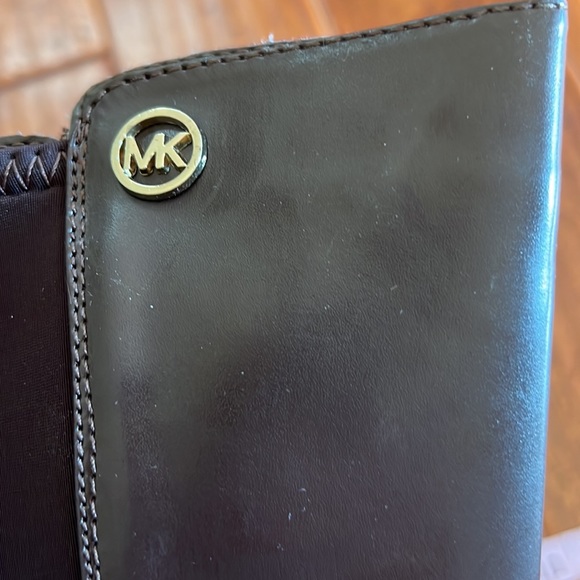 Girls Michael Korda Parson Boots - Picture 7 of 8